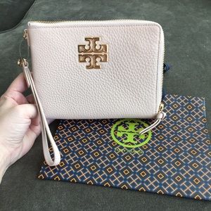 NWT Tory Burch Britten Large Zip Pouch